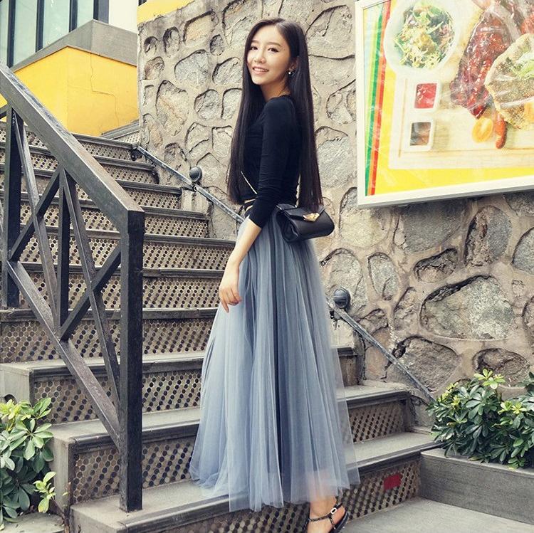 Chân váy lưới xòe dáng dài