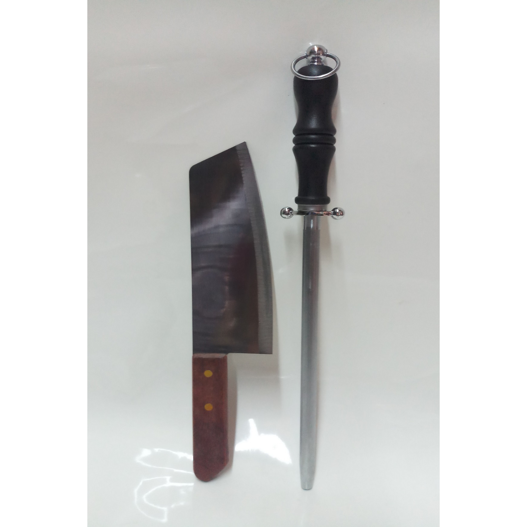 COMBO 1 LIẾC DAO THÁI LAN TRÒN CAO CẤP+ 1 DAO INOX ĐA NĂNG CÁN NHỰA.