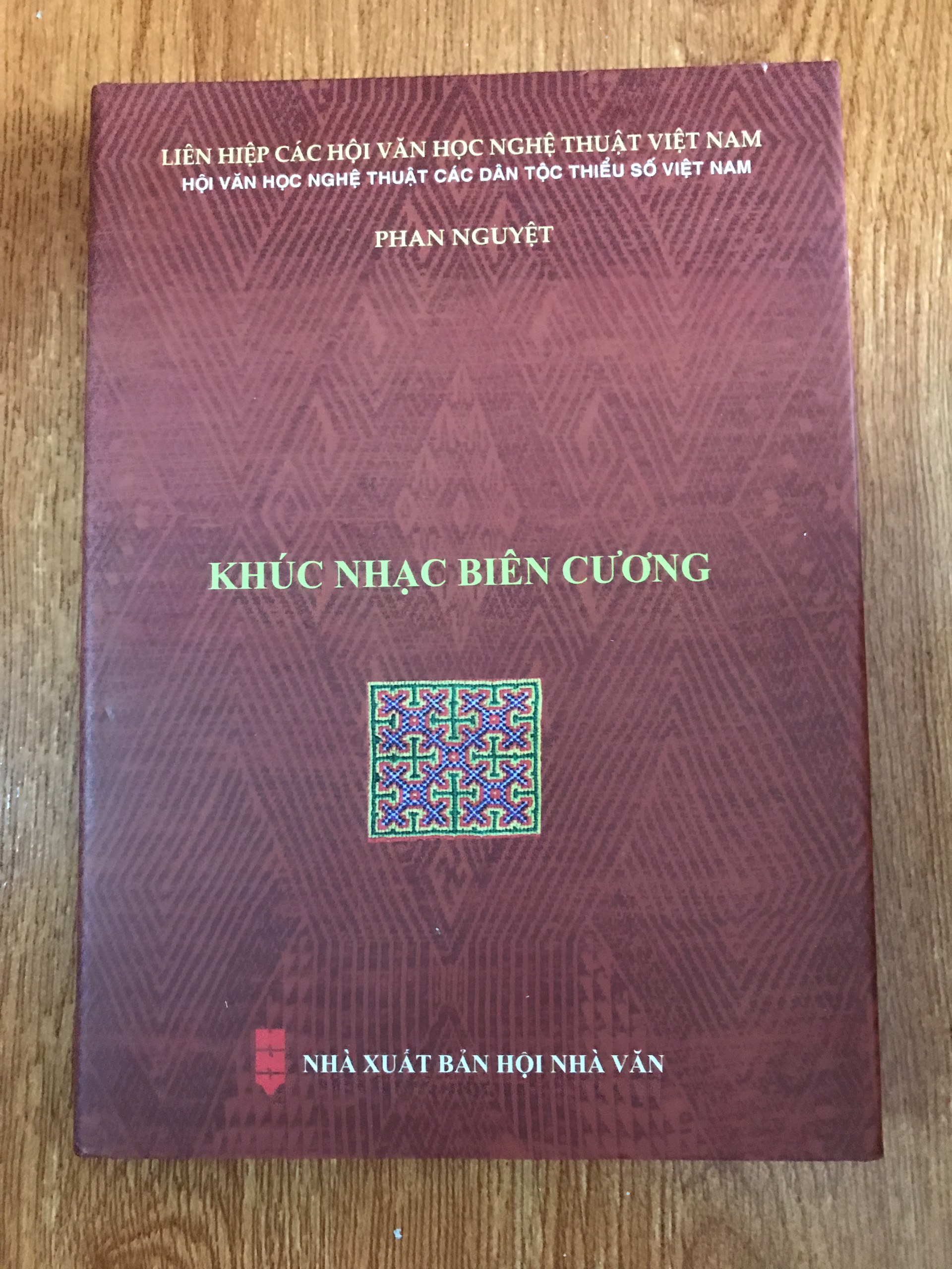 KHÚC NHẠC BIÊN CƯƠNG - PHAN NGUYỆT (TẬP KÝ)