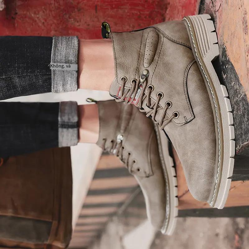 Phong cách mới nhất của giày bốt Martin phiên bản Hàn Quốc giày lưới màu đỏ khuyên dùng cho các cặp đôi giày công sở