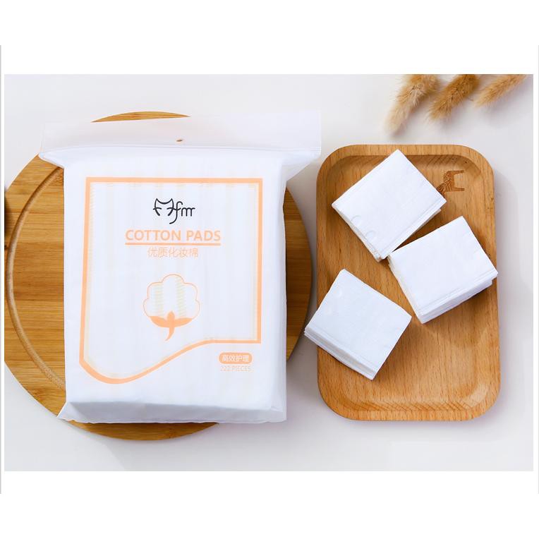 BÔNG TẨY TRANG COTTON PADS 222 MIẾNG