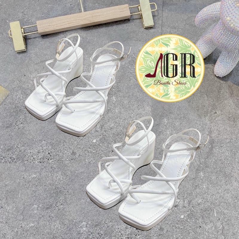 Sandal xuồng xỏ ngón dây nhuyễn hh cao 5 cm