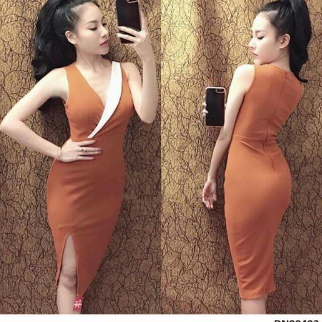 Đầm body phối màu đắp chéo