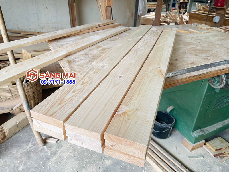 Tấm gỗ thông mặt rộng 10cm x dày 2cm x dài 120cm + láng mịn 4 mặt