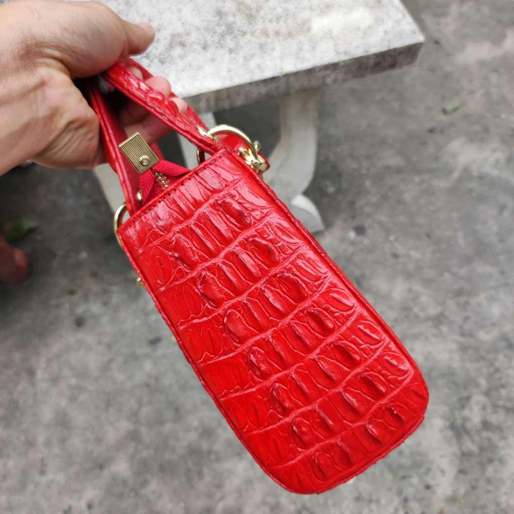 Túi xách cá sấu có quai đeo size 17 xinh xắn!