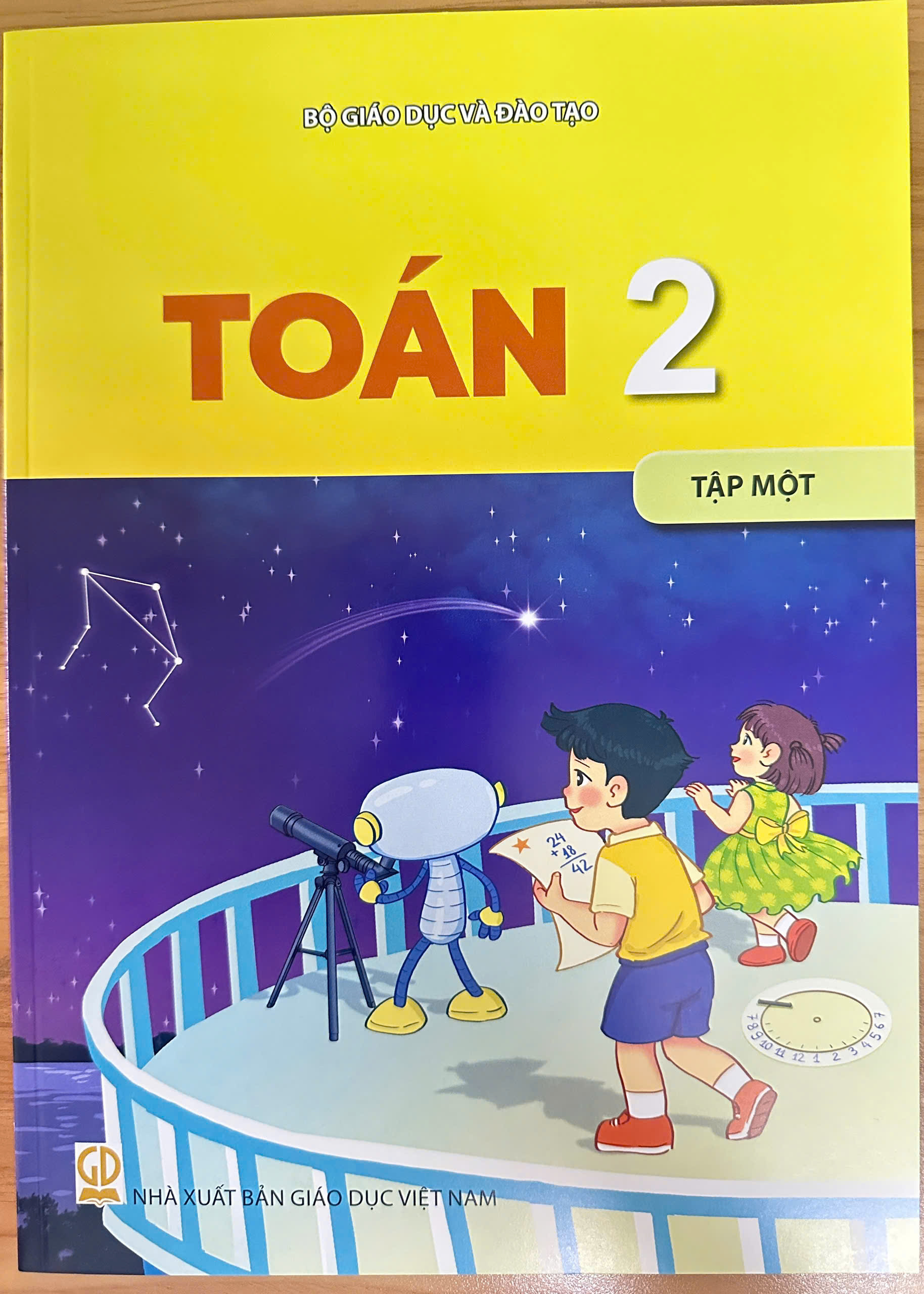 Sách giáo khoa Toán 2- tập một- Kết Nối Tri Thức Với Cuộc Sống (Kèm Nilon bọc Sách, nhãn tên)