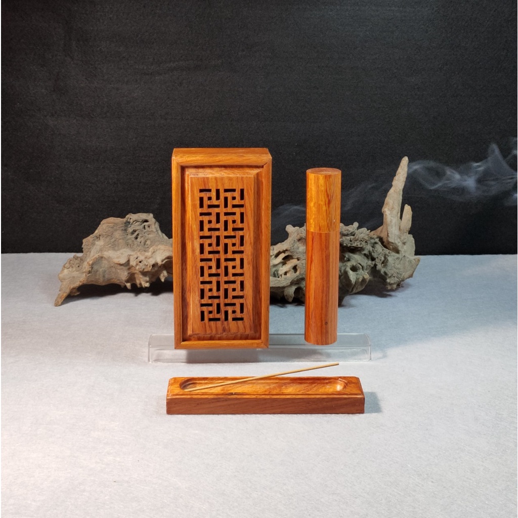Hộp Xông Bộ Ba Trầm Hương Thiện Sanh Làm Từ Gỗ Hương Gồm Đế Cắm Nhang, Hộp Đựng Và Ống Đựng Thích Hợp Mang Đi Du Lịch