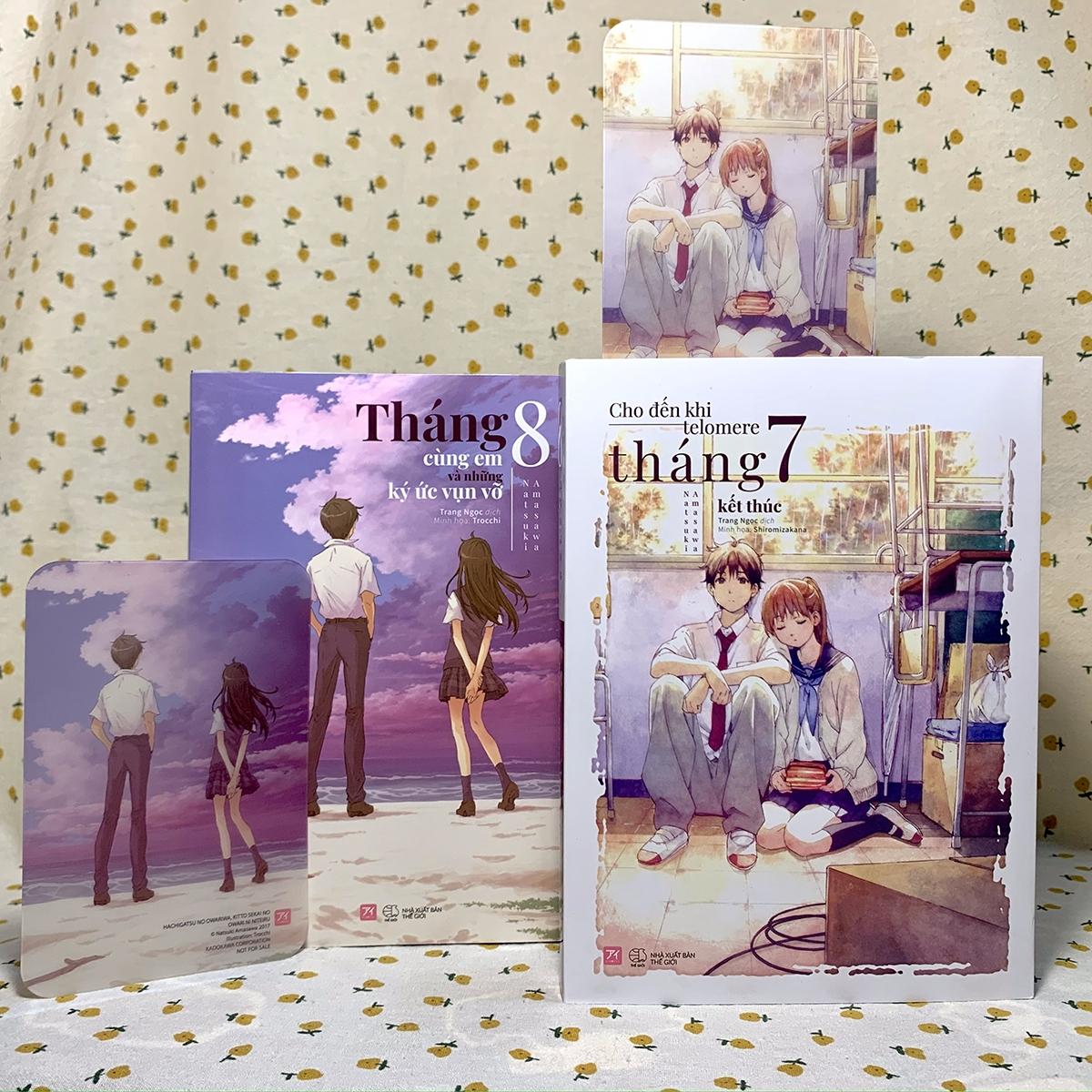 Bộ Sách Cho Đến Khi Telomere Tháng 7 Kết Thúc + Tháng 8 Cùng Em Và Những Ký Ức Vụn Vỡ - Tặng Kèm 2 Bookmark + 2 Postcard PVC + Bao Bọc Combo