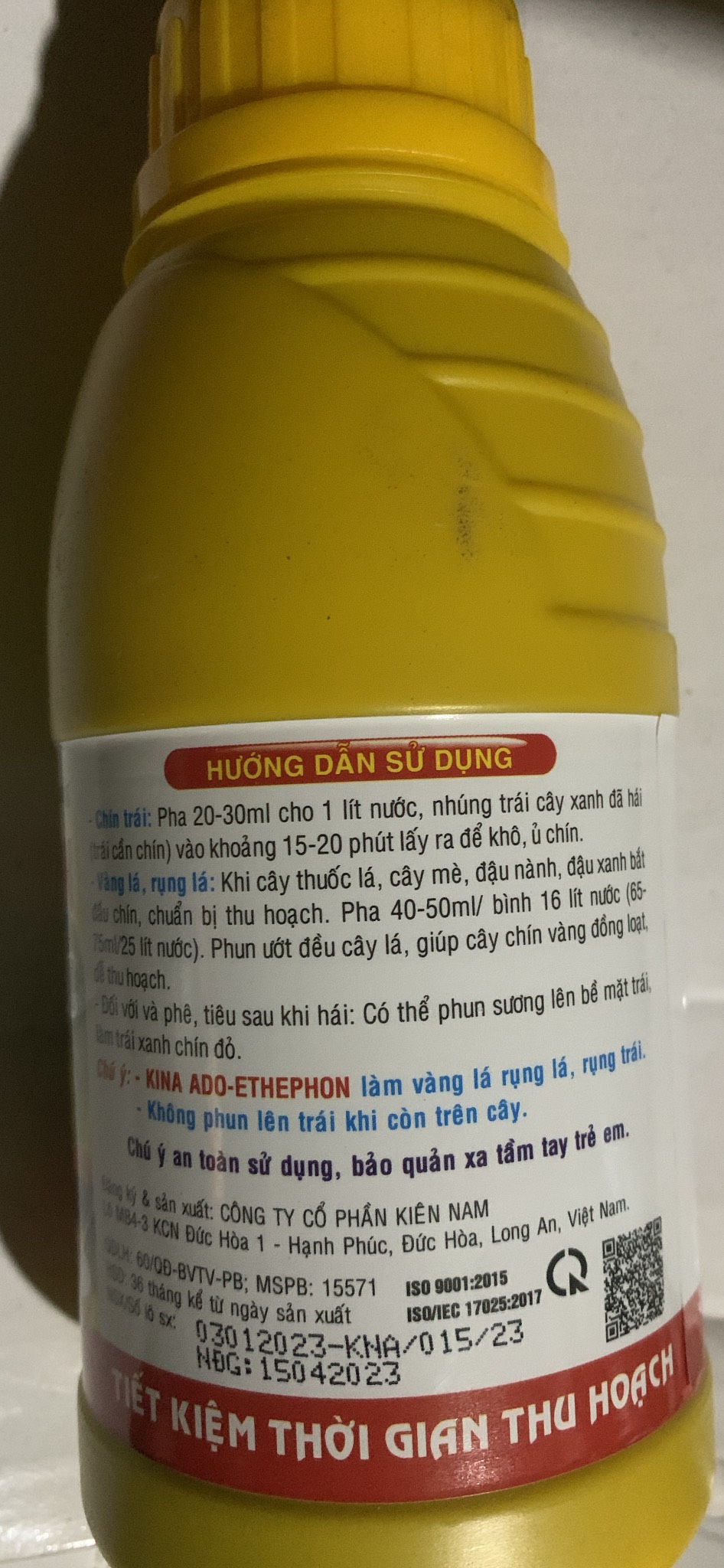 Xử lý trái cây chín Ado Ethephon NHÚNG GIÚP MAU CHÍN TRÁI NGỌT đồng loạt lọ 500ml