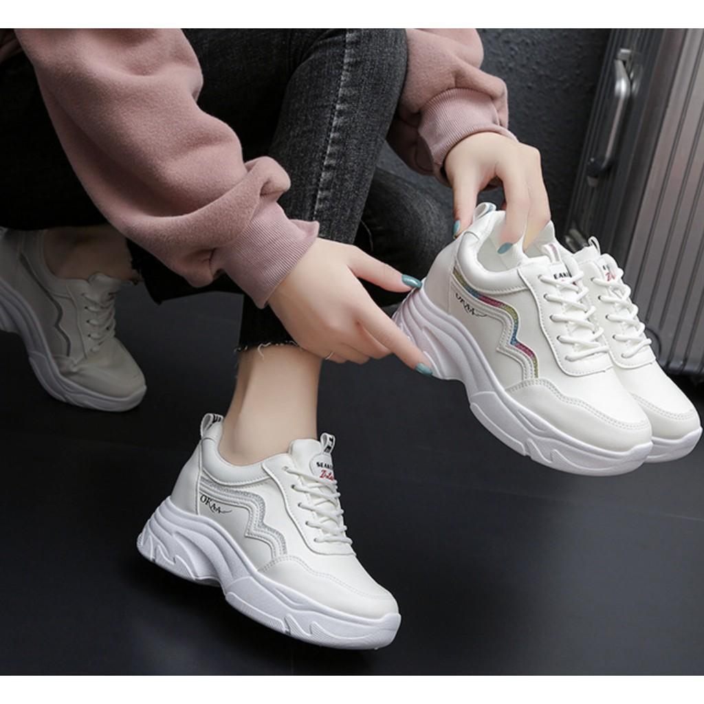 Giày thể thao nữ , giày sneaker nữ độn đế AA OKK 5cm nhũ lấp lánh đường viền đế sóng hàng cao cấp cực đẹp và êm chân