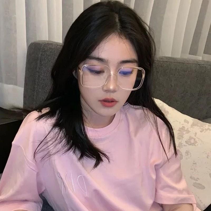 Mắt Kính Gọng Lớn Phong Cách Thời Trang Hàn Quốc