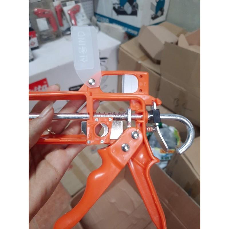 Máy bắn keo lọ silicon tự ngắt MCK