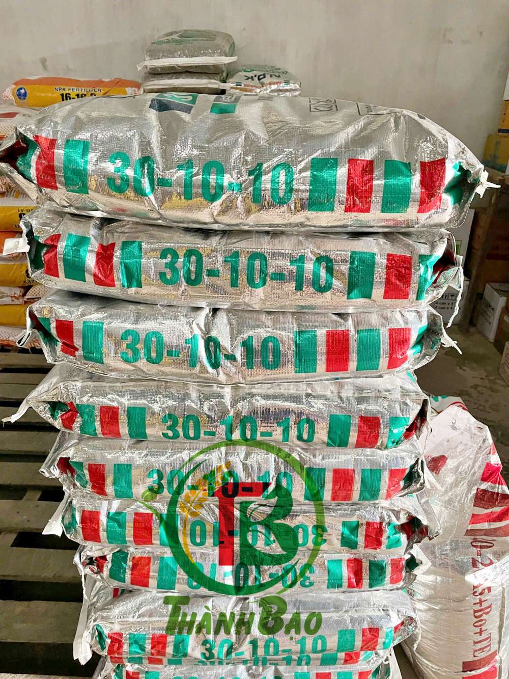 Phân bón NPK 30-10-10 TE CCV Bao 25kg