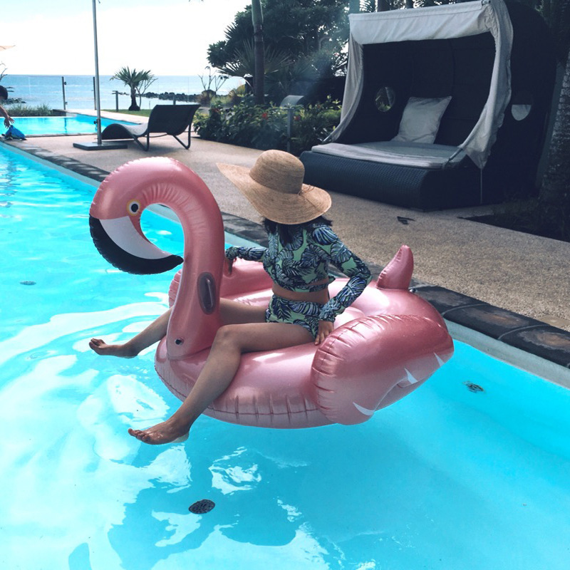 Phao Bơm Hơi Chụp Ảnh Studio Chim Hồng Hạc Beauty Flamingo size lớn (150x150x90cm)