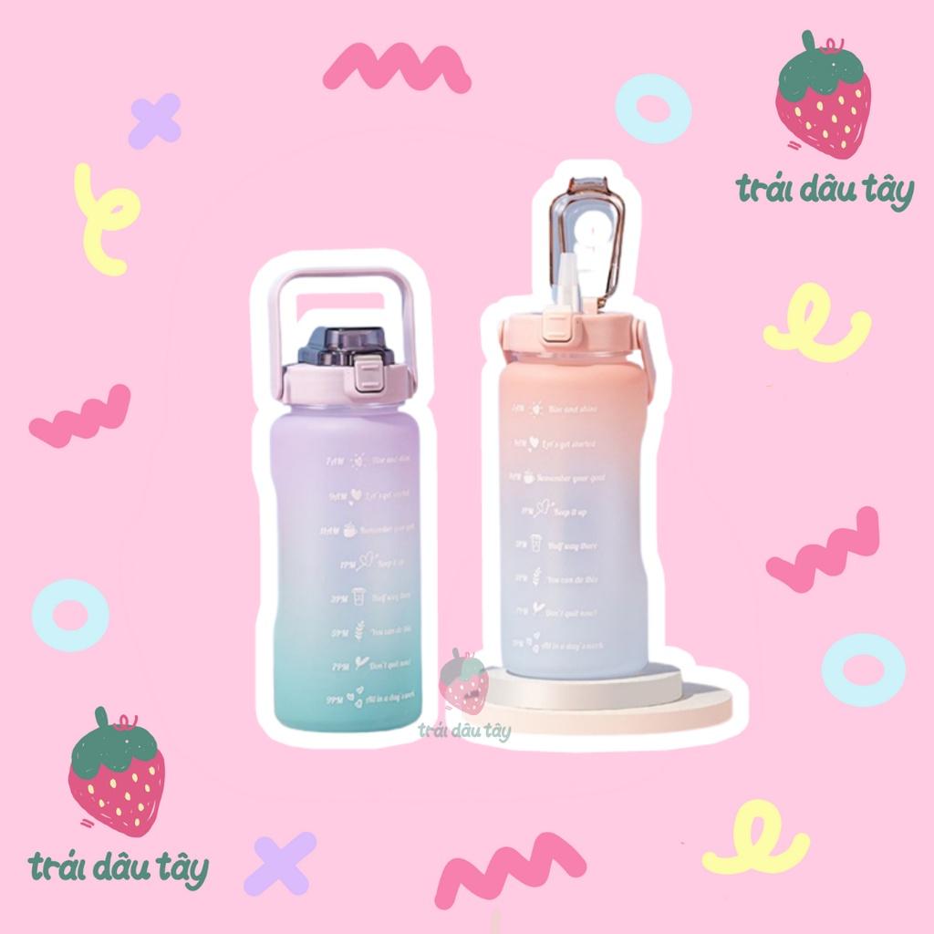 BÌNH NƯỚC 2L MÀU MỜ NHÁM CÓ HÌNH STICKER TỰ DÁN VÀ DÂY ĐEO