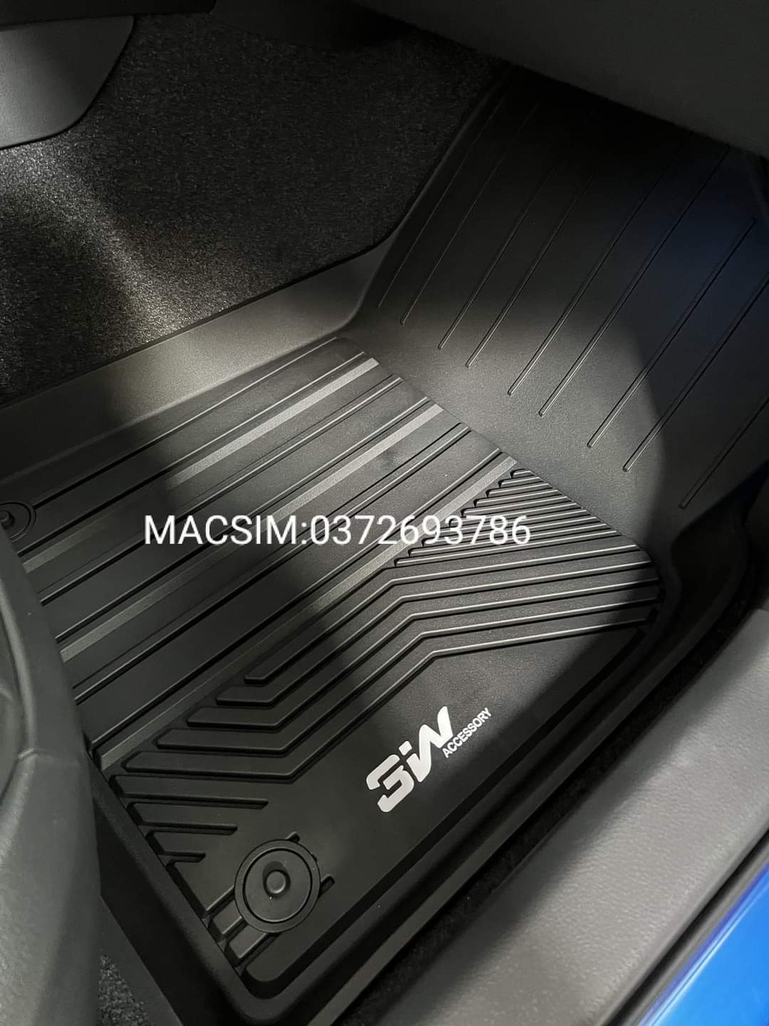 Thảm lót sàn xe ô tô TOYOTA NEW CAMRY 2018- 2022+ Nhãn hiệu Macsim 3W chất liệu nhựa TPE đúc khuôn cao cấp màu đen