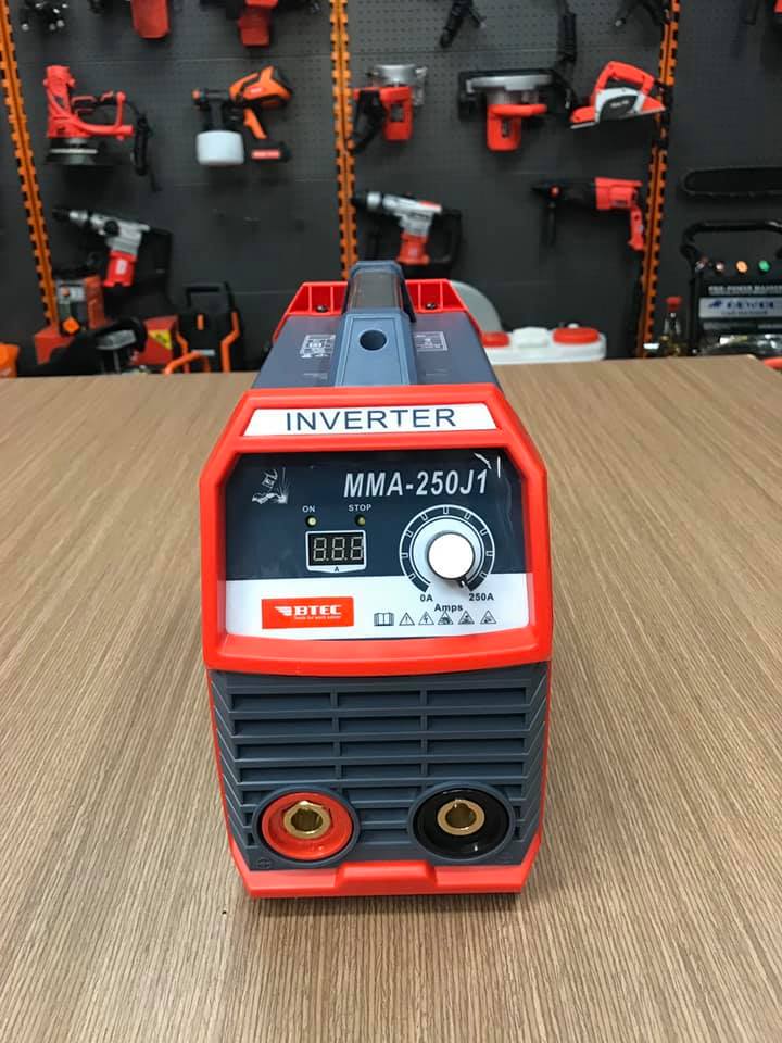 MÁY HÀN QUE ĐIỆN TỬ BTEC MMA-250J1 - HÀNG CHÍNH HÃNG