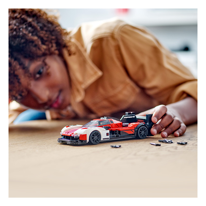 Đồ Chơi Lắp Ráp LEGO Siêu Xe Porsche 963 76916
