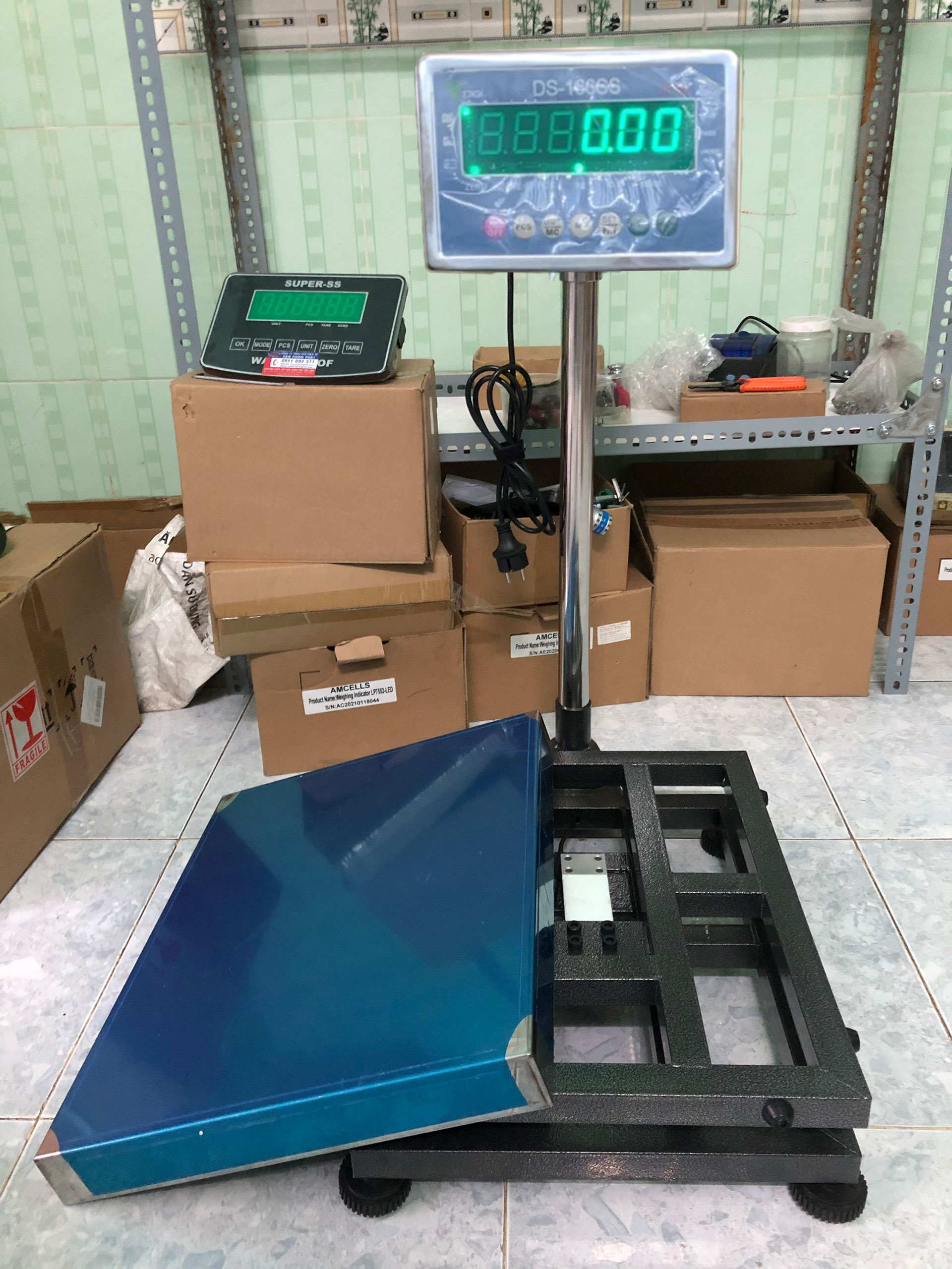 Cân Bàn Điện Tử DIGI DS-166SS 60 KG