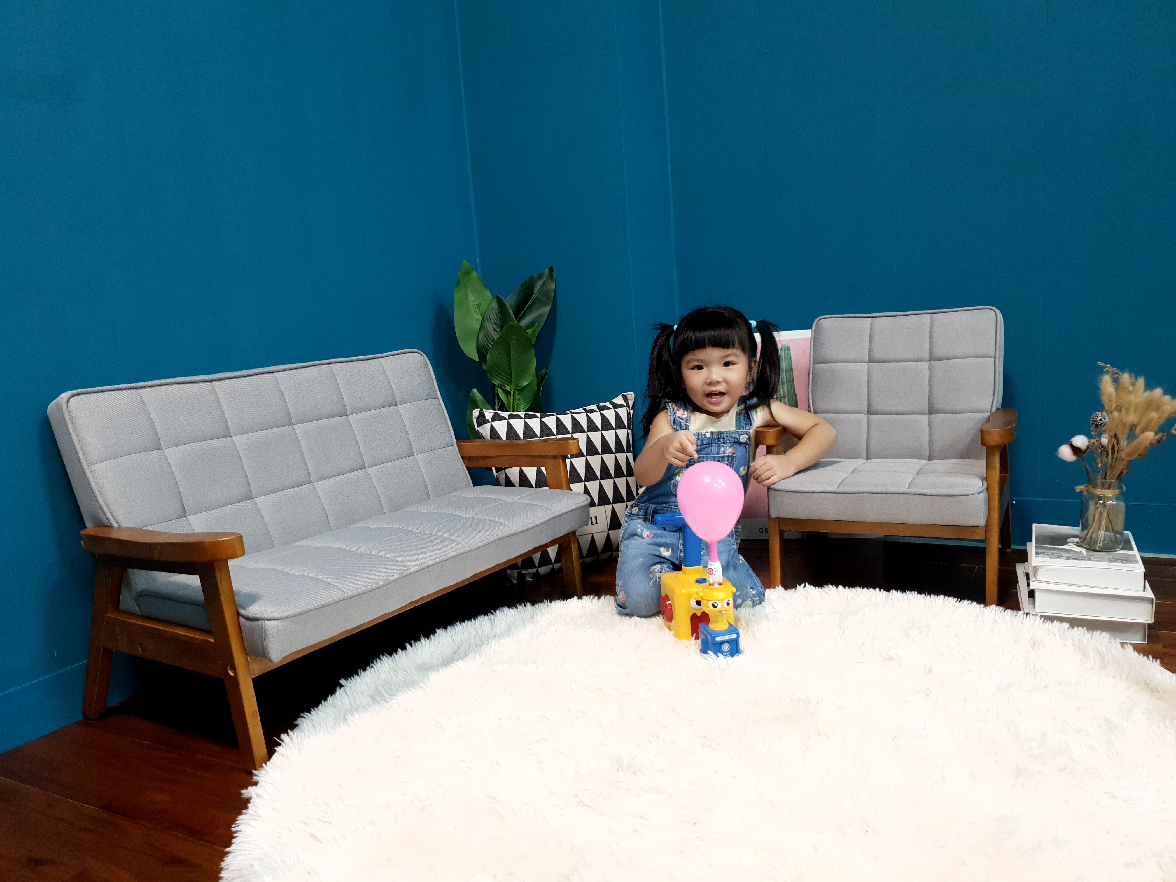 Sofa tay gỗ trẻ em 8011