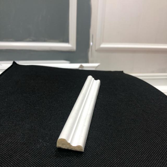 Chỉ nhựa xốp thô bản lệch 2.4cm thích hợp sơn tường thay đổi màu sắc
