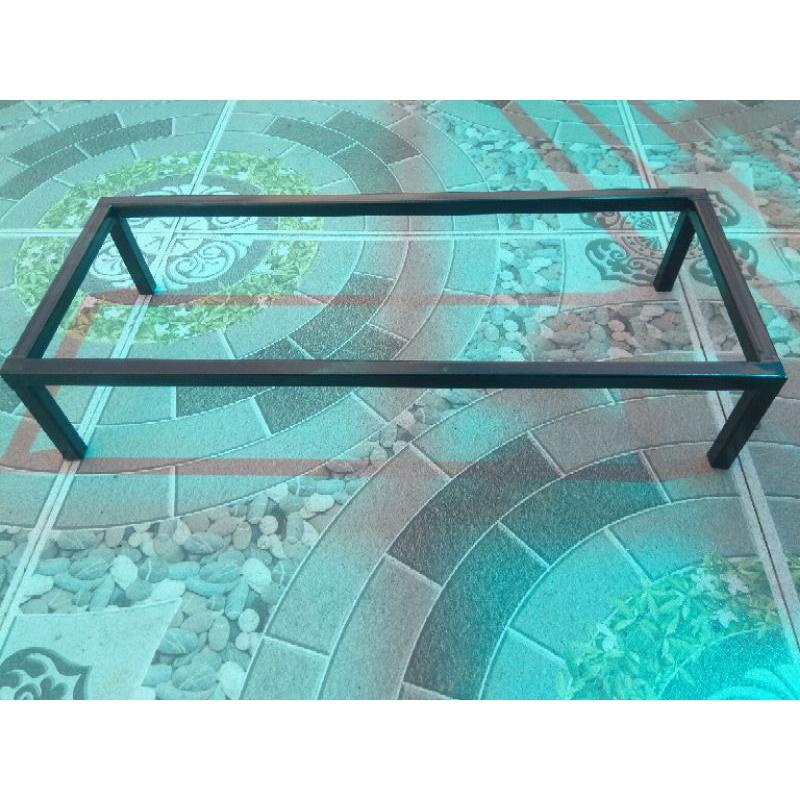 Kệ thép Dài 50cm.Rộng 20cm.Cao 10cm. Không nan giữa. hộp thép 14x14mm