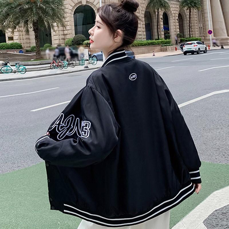 Áo Khoác Bomber Dù 2 Lớp Thêu Chữ Form Rộng Unisex Nam Nữ Couple Ulzzang