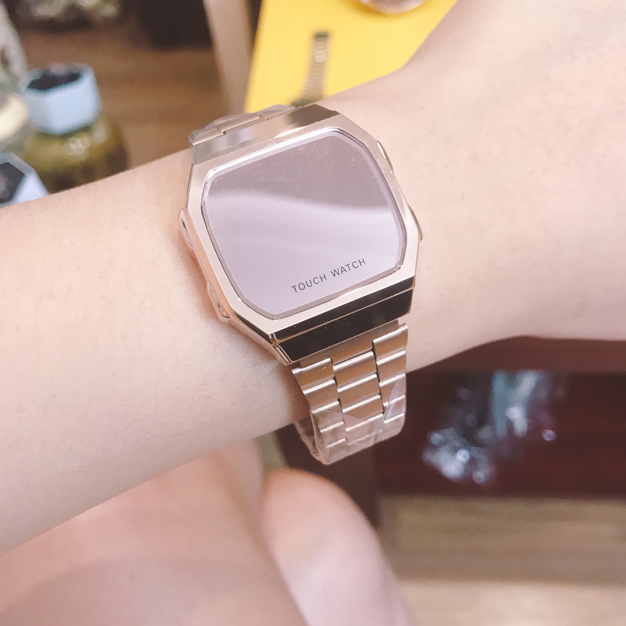 Đồng hồ đeo tay nam, nữ DOHORA VN 91 Tráng gương màn hình LED cảm ứng cao cấp, dây thép sang trọng máy pin chống nước khóa cài tiện lợi cho học sinh cute kính tráng sapphire - Hàng nhập khẩu