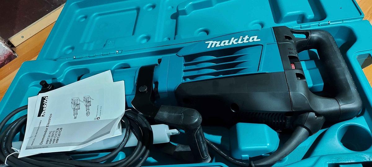 MÁY ĐỤC BÊ TÔNG 1510 W 30MM MAKITA HM1317C - HÀNG CHÍNH HÃNG