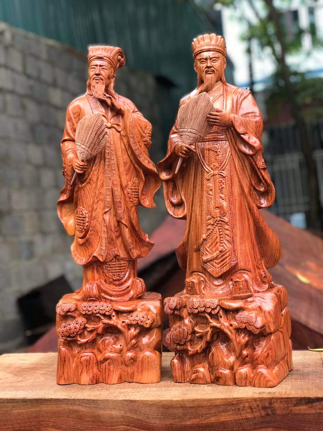 Tượng Khổng Minh Gia Cát Lượng Gỗ Hương Đá Cao 40 x 15 x 13 CM