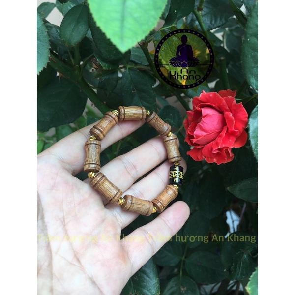Vòng tay trầm hương tốc tự nhiên mix charm đá