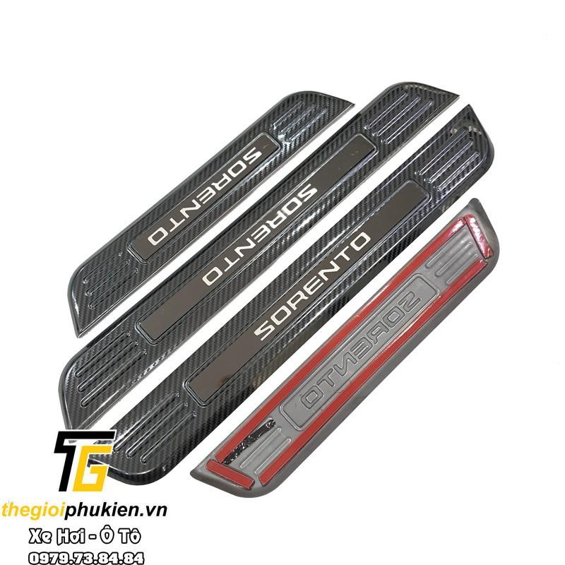 Bộ Ốp bậc cửa, Nẹp bước chân Kia Sorento 2021 vân Carbon