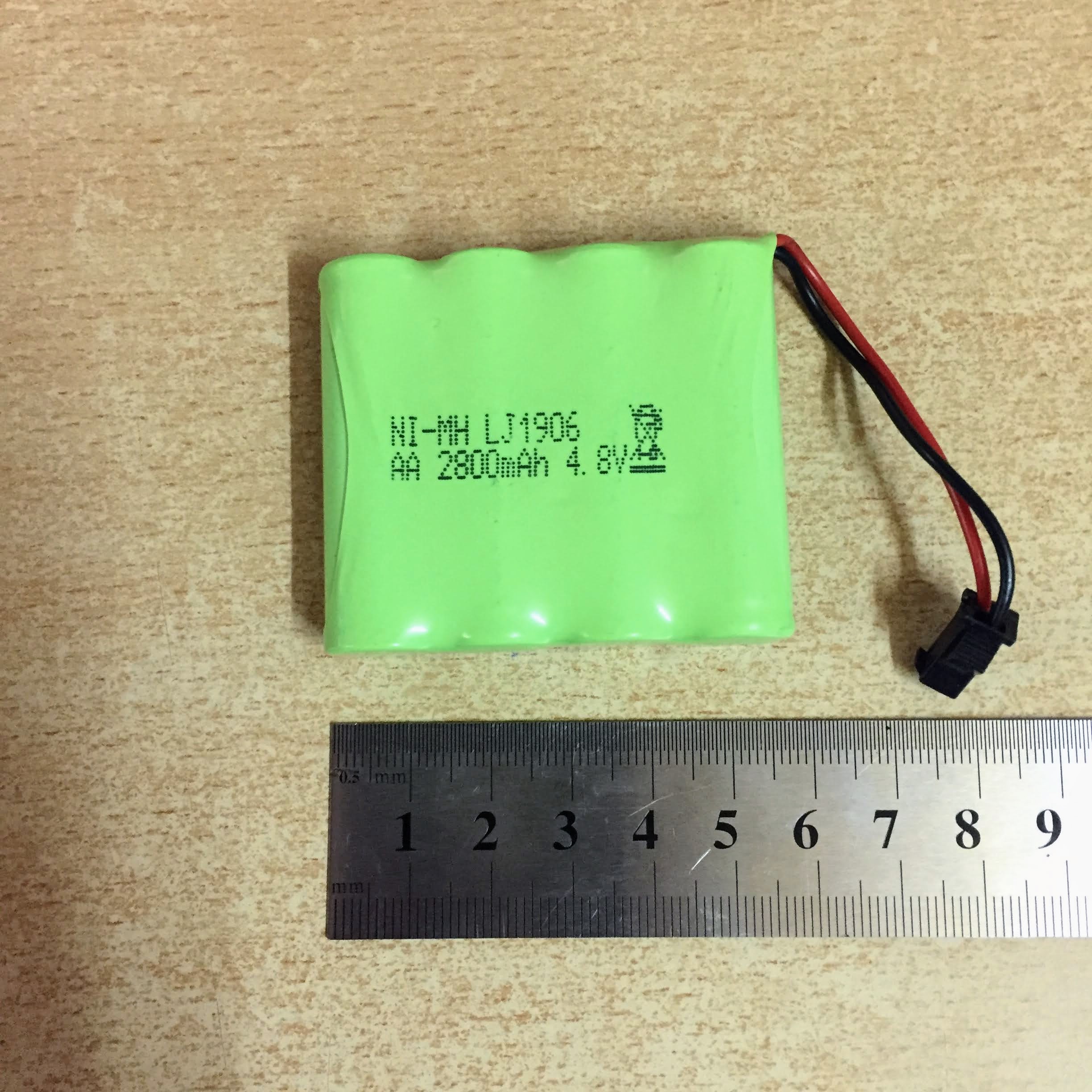 Pin sạc 4.8V dung lượng 2800mAh Jack SM càng cua đen