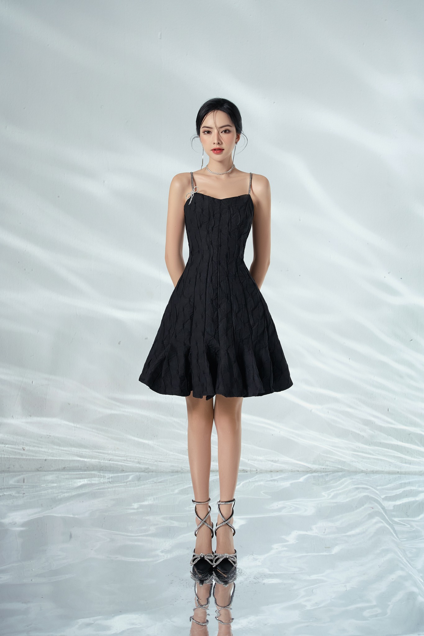 OLV - Đầm Sarah Ruffle Hem Dress