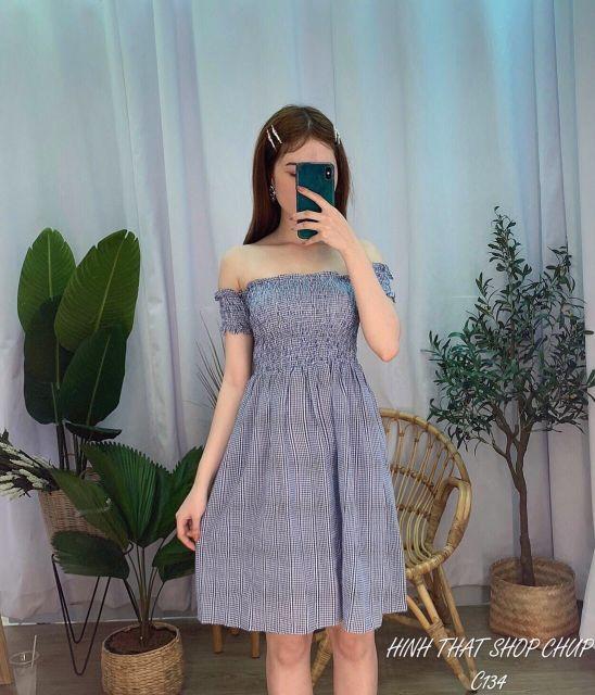 Đầm nhún trễ vai