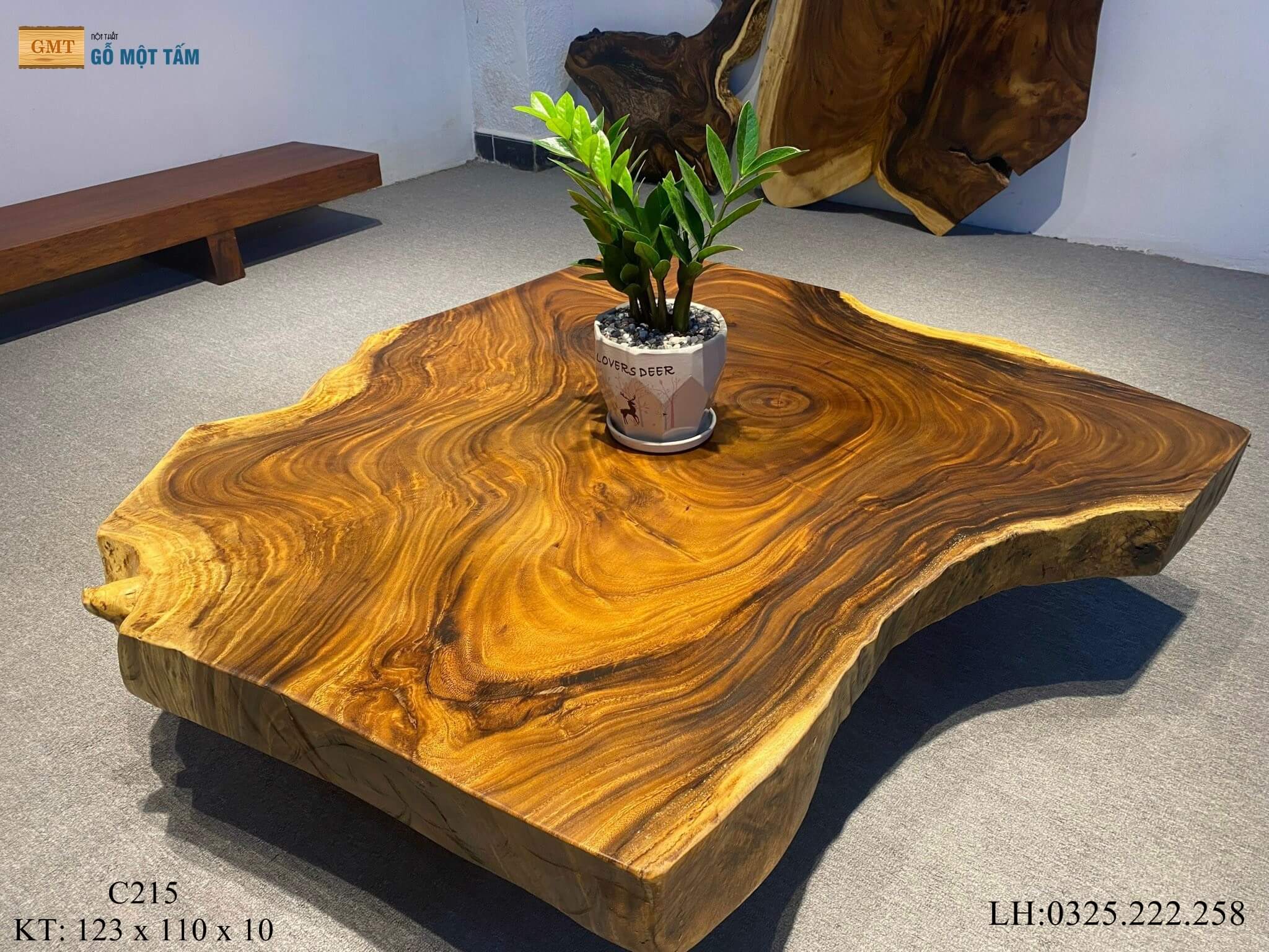 Bàn Sofa Gỗ Me Tây, Bàn Sân Vườn Gỗ Me Tây, Bàn Gỗ Me Tây Nguyên Tấm Dài 1,23m Rộng 1,1m Dày 10cm