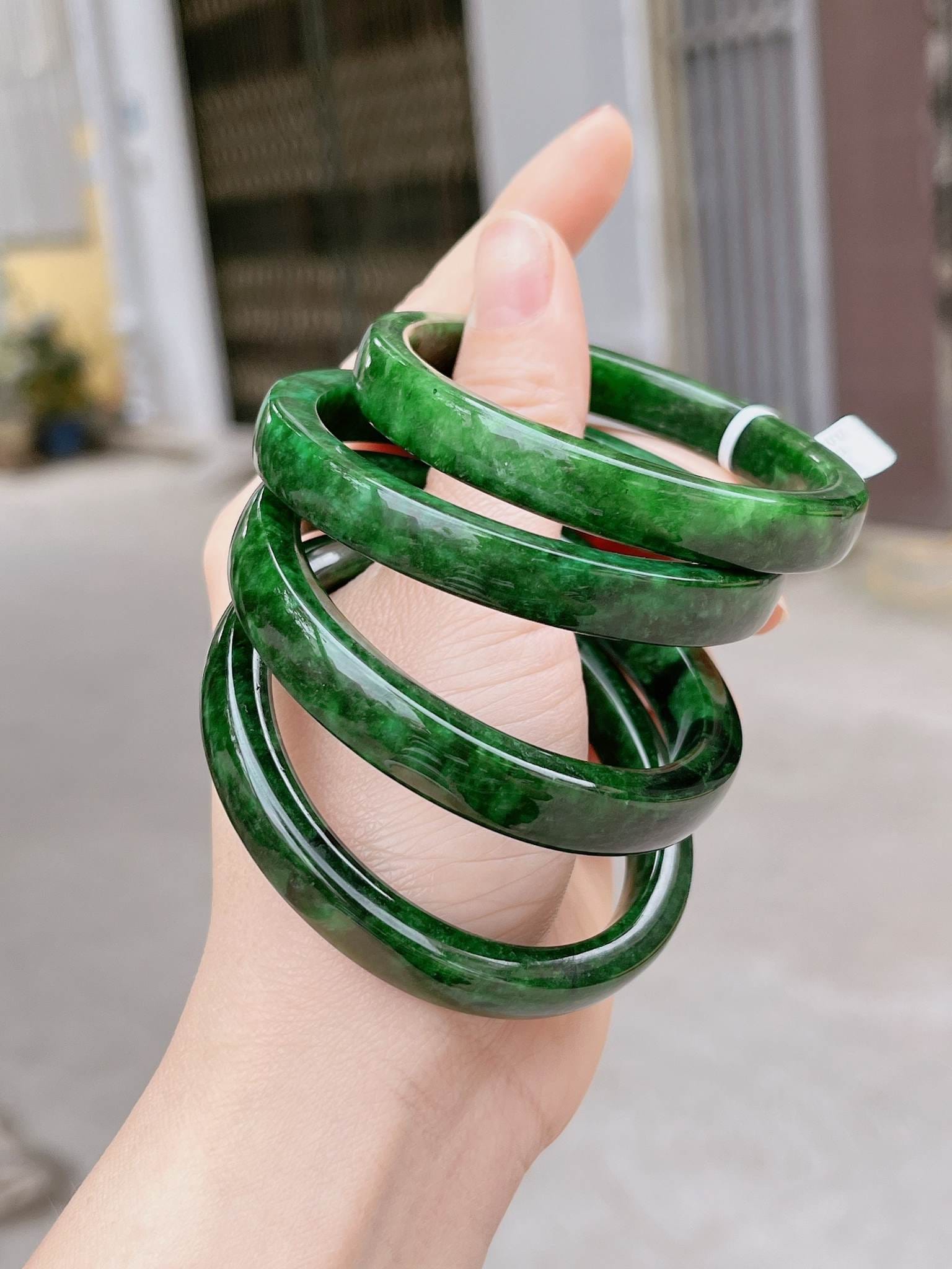 Vòng bản ngọc cầm thạch Jadeite