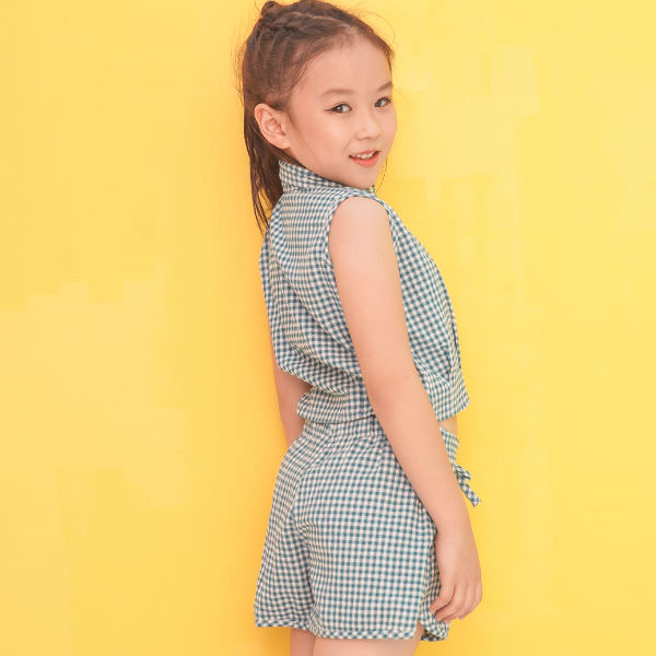 Bộ Áo Croptop Kèm Quần Short Sọc Caro Ugether UKID214 - Xanh