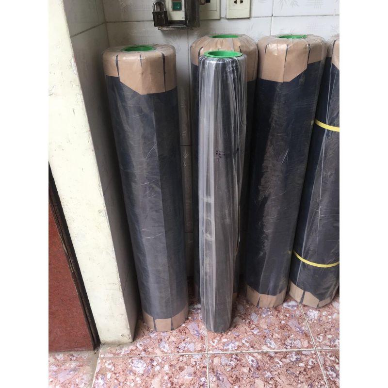 Nilong đen trải sàn trong công trình xây dựng 1x400M