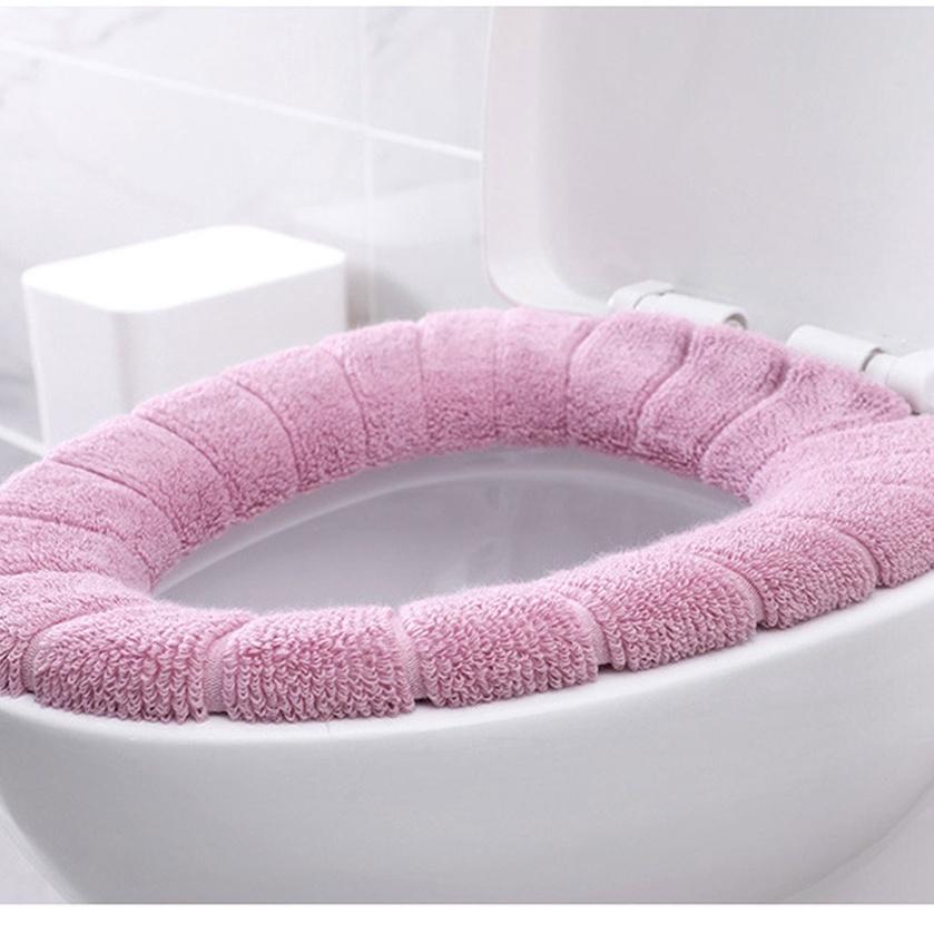 Tấm Lót Bồn Cầu Nỉ Chống Lạnh Mông Có Dây Chống Trượt