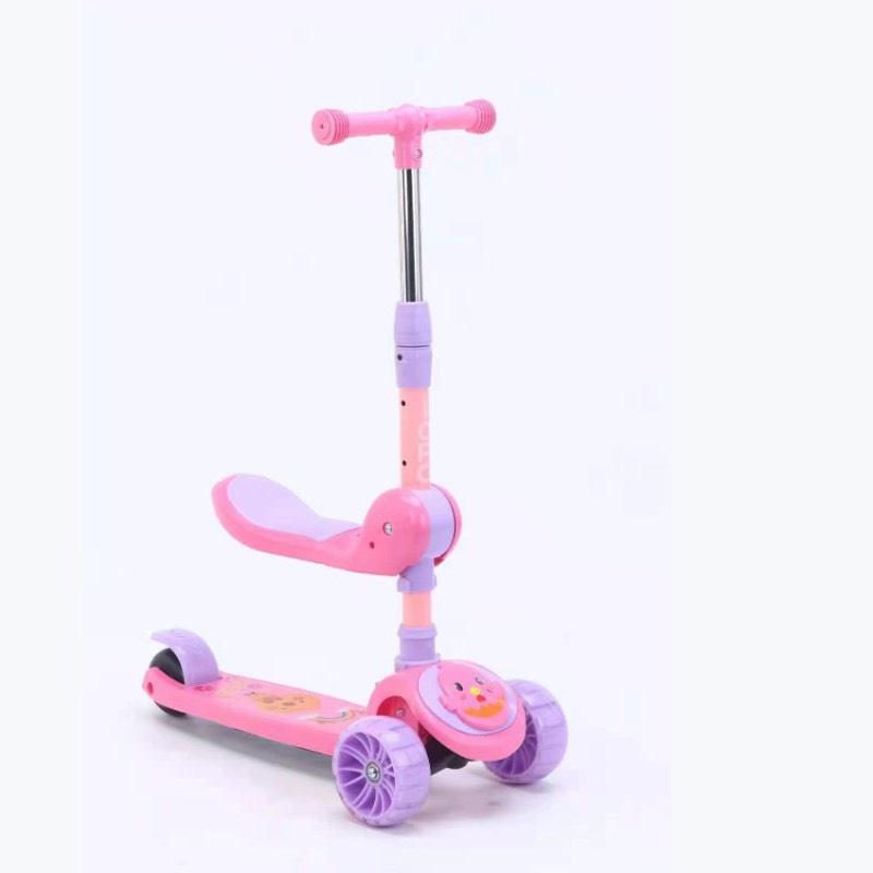 Xe trượt scooter cho bé Scooter Gà 2 in 1 có nhạc bánh xe phát sáng - xe scooter có ghế ngồi kết hợp chòi chân đa năng