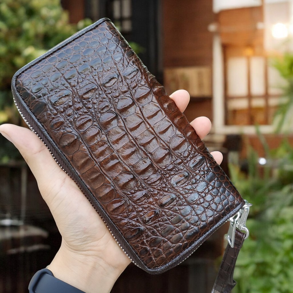 Ví cầm tay gai lưng cá sấu 1 khuôn rất đẹp
