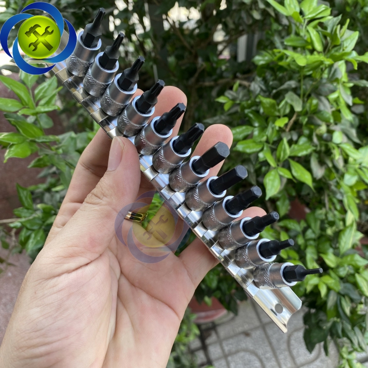 Bộ tuýp 12 chi tiết ra đầu lục giác + đầu sao WADFOW WST2414 chuôi 1/4