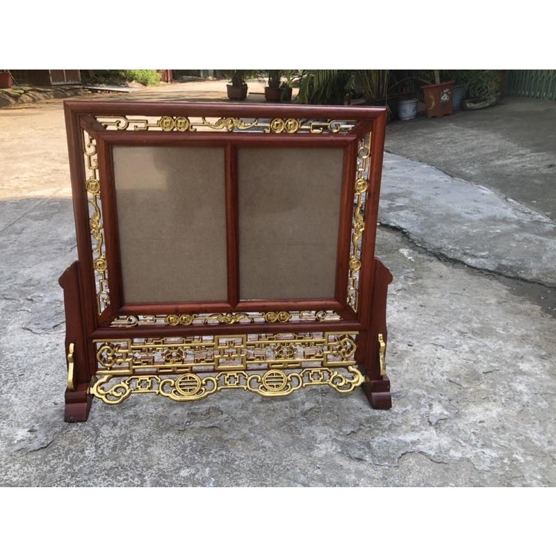 Khung hình thờ đôi gỗ hương dát vàng, kích thước ảnh 20x30cm