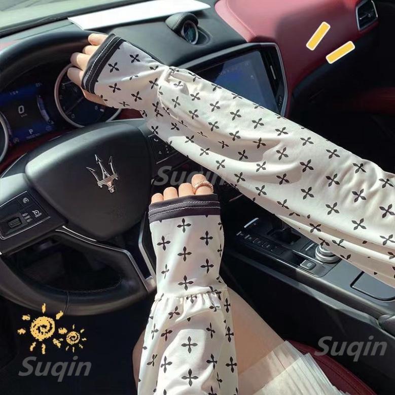 Găng tay chống nắng chống tia UV xỏ ngón dáng rộng vải lụa mát in hoa thời trang - Kanta store