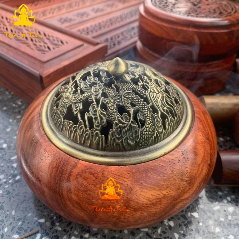 Lư Gỗ Xông Đốt Trầm Hương – Lư Gỗ Hương Xông Đốt Nhang Khoanh Trầm Hương, Nhang Nụ Trầm Hương - Lư Gỗ Hương Xông Đốt Trầm Hương Nắp Kim Loại Khắc Hoa Văn