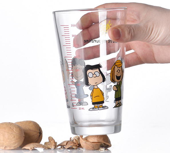 Ly Thủy Tinh Chia Vạch Có in hình Ngộ nghĩnh | Kèm Nắp Nhựa Ngăn Tràn