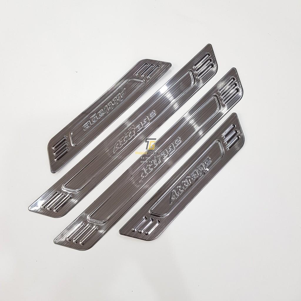 Bộ Ốp bậc cửa, Nẹp bước chân dành cho Mitsubishi Attrage 2020 – Mẫu Titan