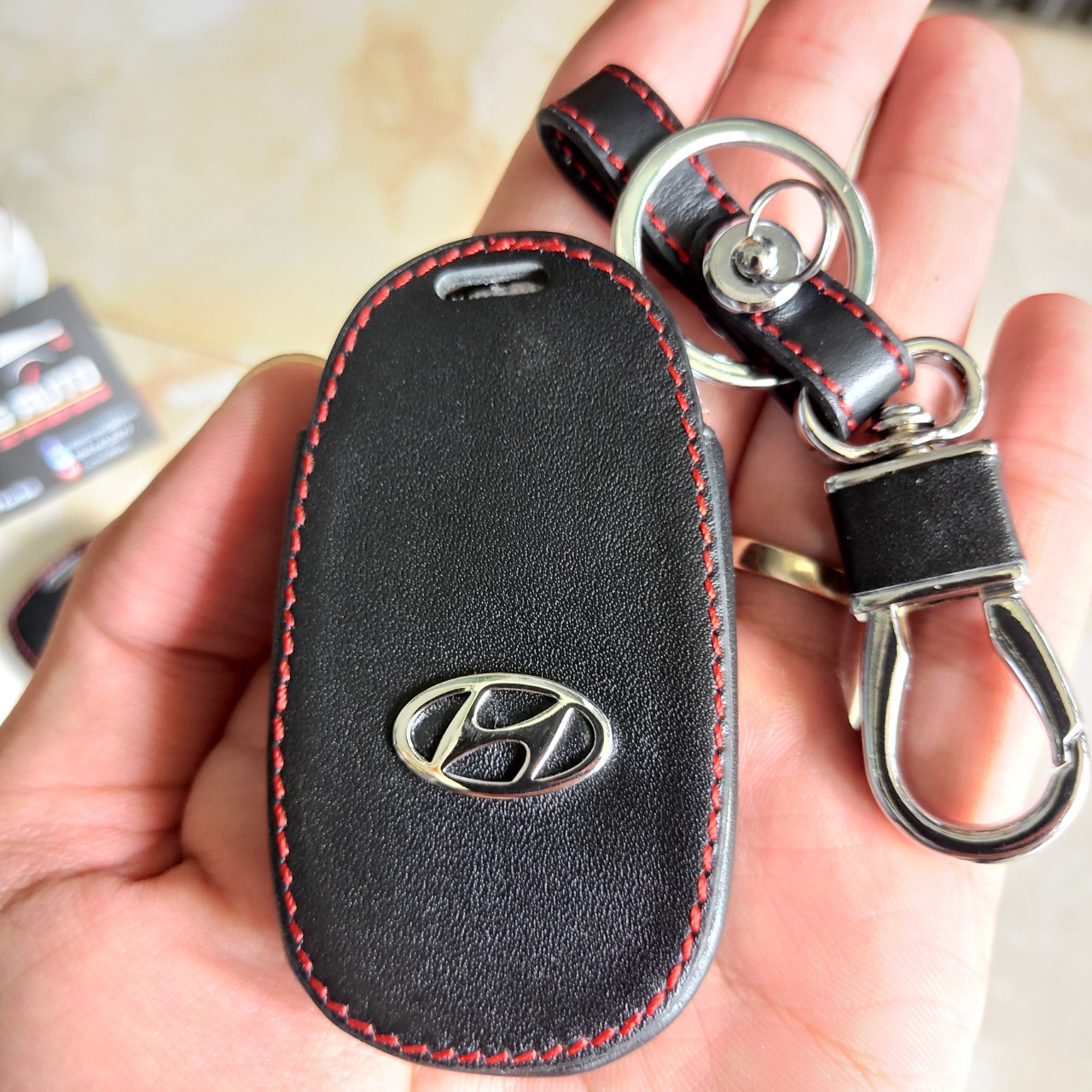 Bao da Chìa Khóa ô tô kèm móc khóa Xe Hyundai Kona, Accent 2021 - Mẫu Chìa Thông Minh