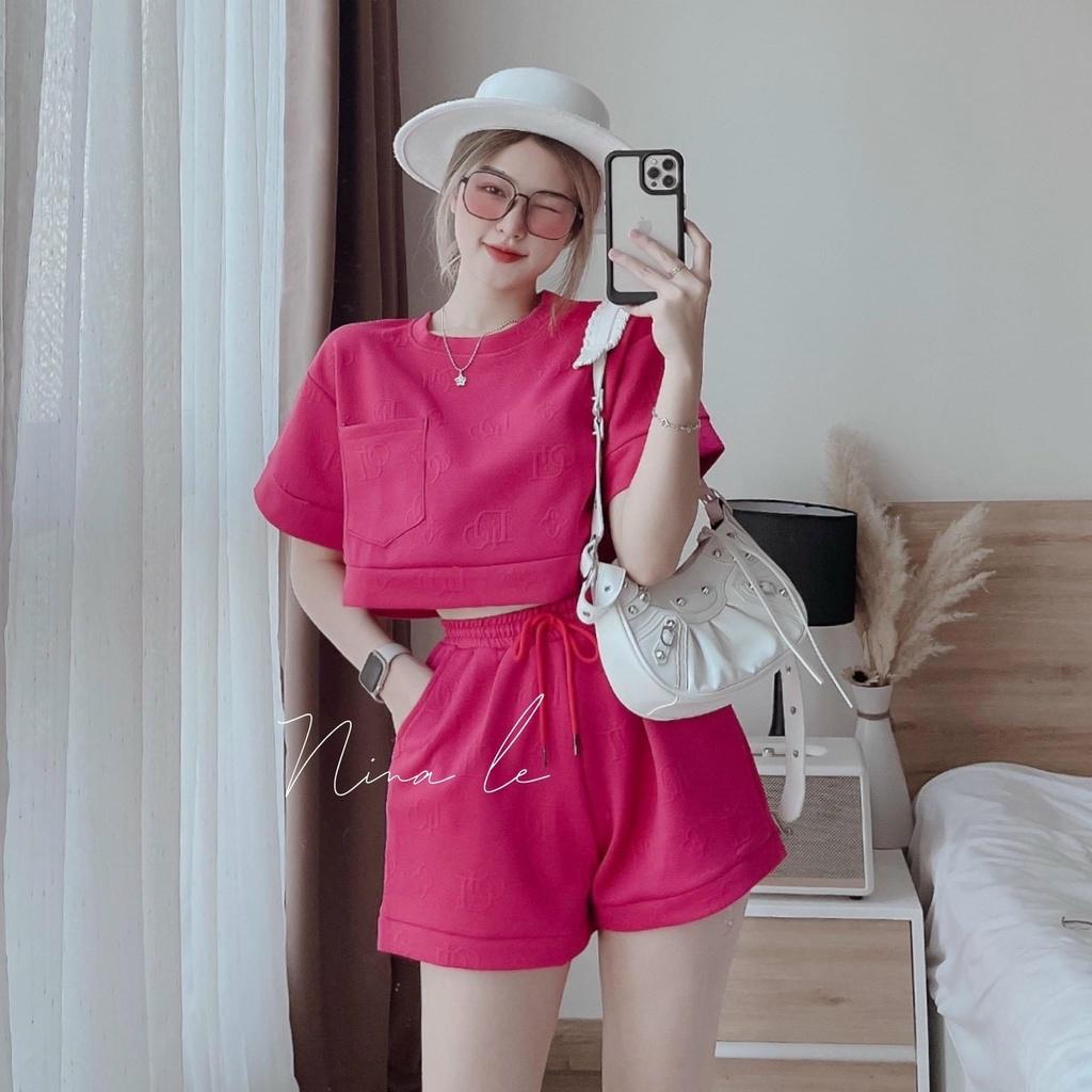 Sét bộ áo croptop cổ tròn kèm quần sooc ngắn